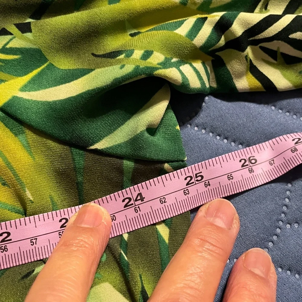 Susan Graver Green Leaf Print Top - Picture 6 of 7